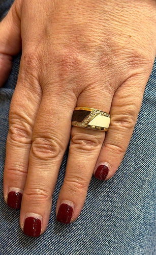 Bague Bague vintage or jaune et diamants , bois et ivoire 58 Facettes