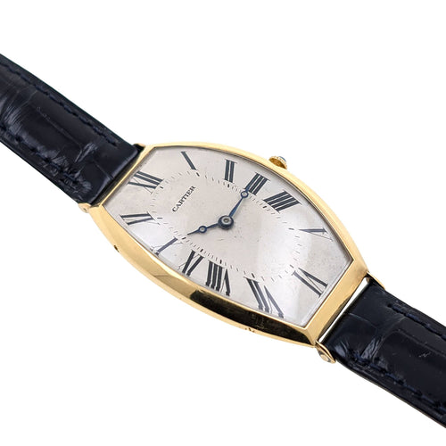 Montre Cartier Tonneau EXTREMELY RARE Cartier Tonneau Historic Piece Circa 1920 Cintree Curved 18k Gold with Gold Buckle + Box 58 Facettes