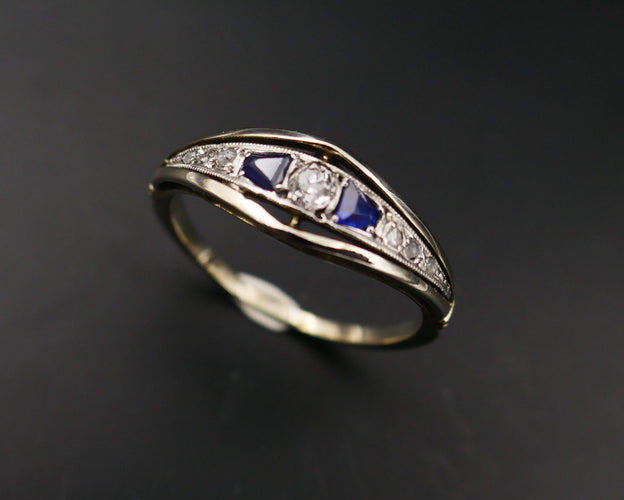 Bague Jarretière Diamants Saphir Verneuil