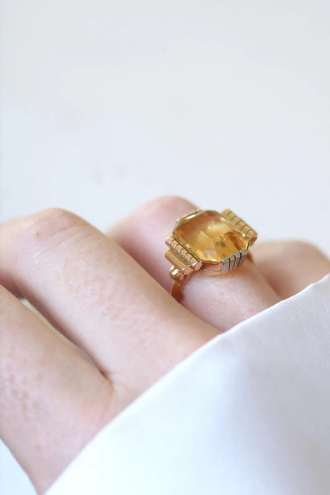 Bague Art Déco or jaune et blanc citrine