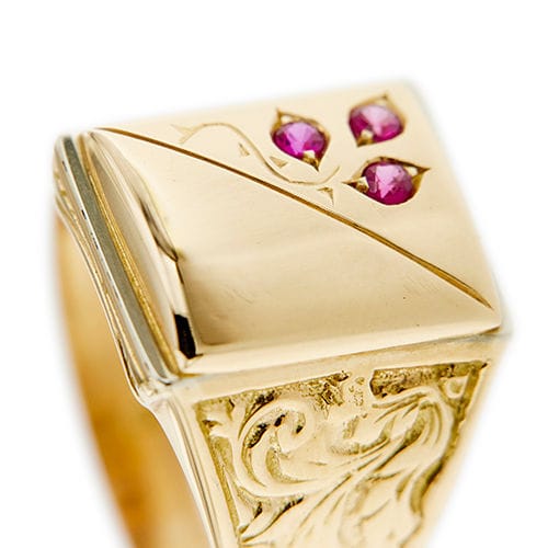 Bague Bague pour homme en or jaune avec rubis 58 Facettes 36431