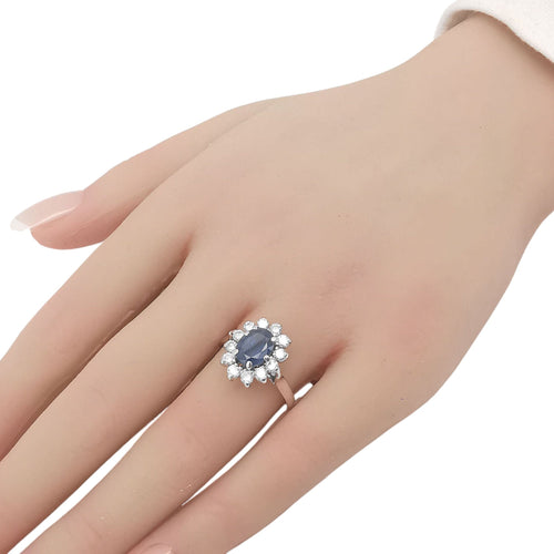 Bague 56 Bague marguerite en or saphir et diamants 58 Facettes