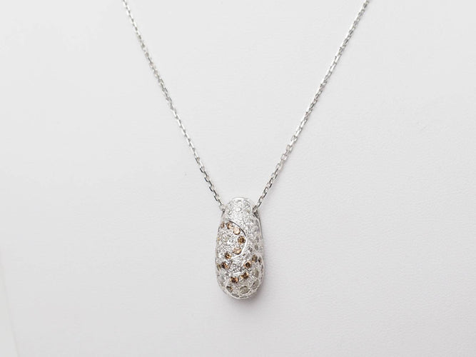 Collier Collier pendentif dôme en or blanc et diamants 58 Facettes 27313/27307