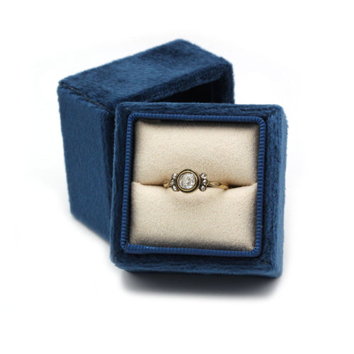 Bague 47 Bague - Or jaune et diamants 58 Facettes 1036