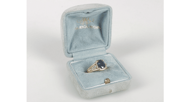 Bague 51 MAUBOUSSIN - Bague or jaune centrée d'un beau saphir 58 Facettes