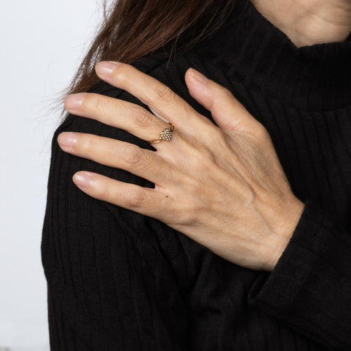 Bague Bague victorienne ancienne en forme de cœur, or jaune 18 carats, ornée de perles fines. Bijou vintage. 58 Facettes G14131
