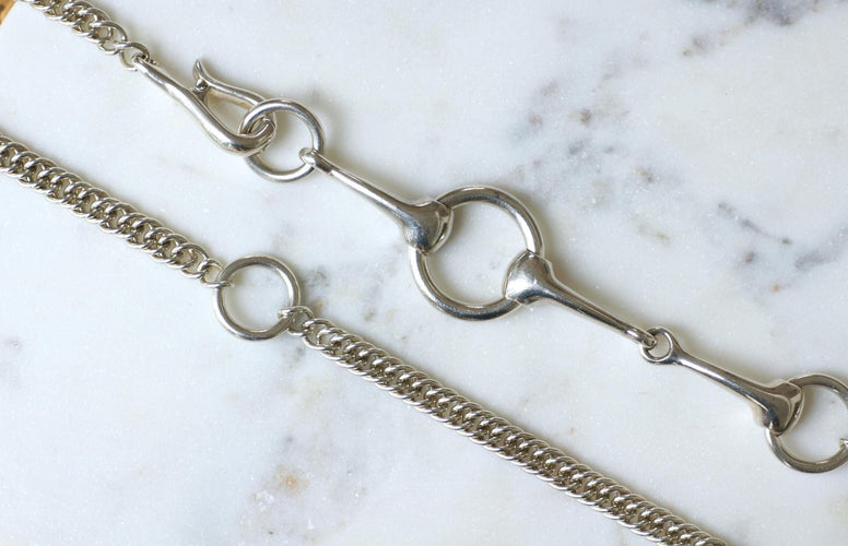 Collier Hermès Sautoir Mors en Argent 73.00 cm 58 Facettes