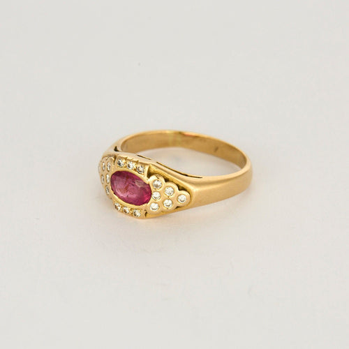 Bague or jaune, rubis et diamants