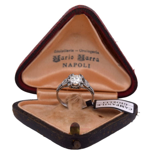 Bague 55 BAGUE ANTIQUE EN OR BLANC 18KT - DIAMANT 0,75 ct 58 Facettes