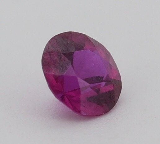 Gemstone Rubis 0.35cts non chauffé non traité SANG DE PIGEON venant de Birmanie 58 Facettes 439