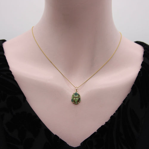 Pendentif Pendentif/breloque Pharaon en faïence de style Art déco de style néo-égyptien, monté sur or 14 carats 58 Facettes