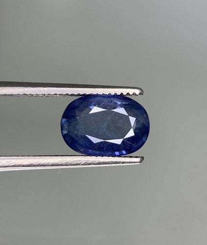 Gemstone Saphir bleu chauffé non traité 2.22cts 58 Facettes 515