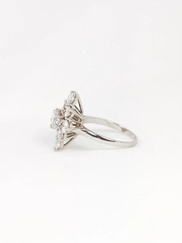 Bague Bague marquise or diamants 58 Facettes 1055