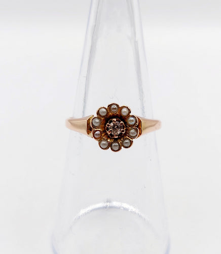 Bague 51.5 Bague marguerite or rose, diamant et perles (circa 1900) 58 Facettes A06283