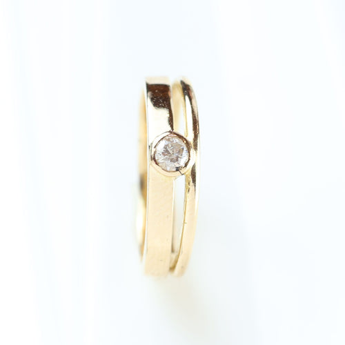 Bague 51 Bague solitaire en or jaune 18 carats avec diamant 58 Facettes 159/24