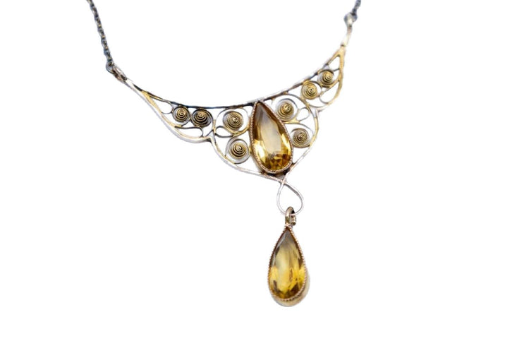 Collier Collier en or jaune filigrané avec citrines, Scandinavie, début du XXe siècle 58 Facettes 10597