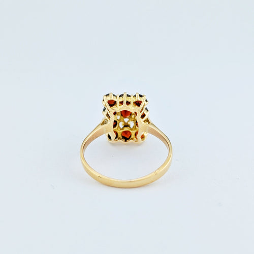 Bague 53 Bague en or jaune 18 carats et grenats 58 Facettes 33020