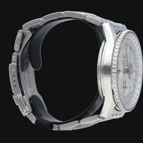 Montre Breitling Montre Navitimer 58 Facettes MT42064