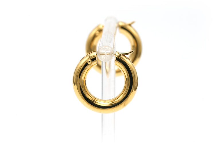 Boucles d'oreilles créoles contemporaines en or jaune 18k