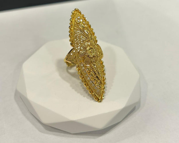 Bague 50 Bague marquise or jaune 58 Facettes LP790