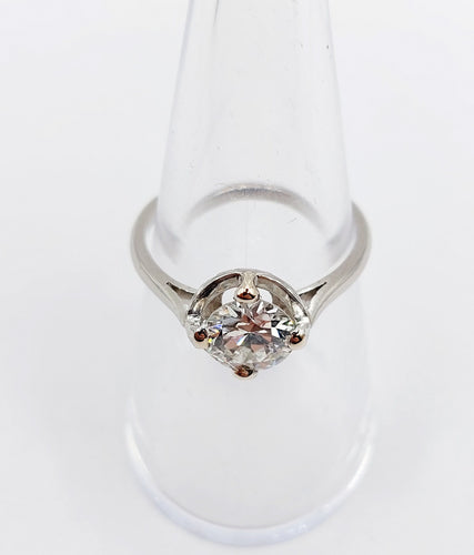 Bague solitaire art déco en platine et diamant 1,11 carat