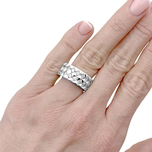 Bague 50 Bague Boucheron, or blanc et diamants. 58 Facettes 35291