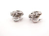 Boucles d'oreilles boucles d'oreilles CHANEL camelia or blanc et diamants 58 Facettes 263703