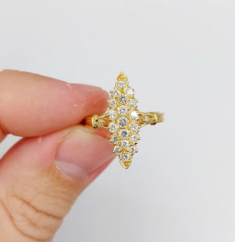 Bague 53.5 Bague marquise or et diamants 58 Facettes A04191
