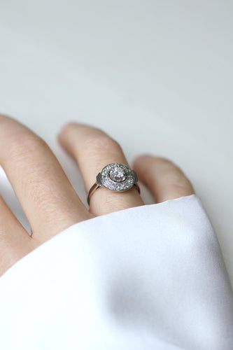 Bague 54 Bague Cible Art Déco Diamants 0,75 Ct sur Or blanc et Platine 58 Facettes