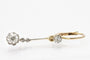 Boucles d'oreilles pendantes en or avec diamants taille ancienne.