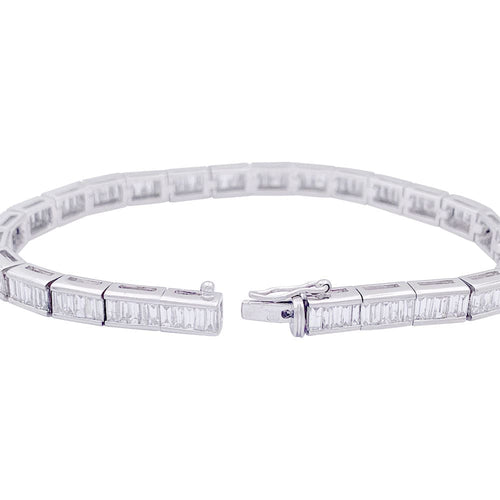 Bracelet Bracelet ligne, or blanc et diamants taille baguette. 58 Facettes 33416