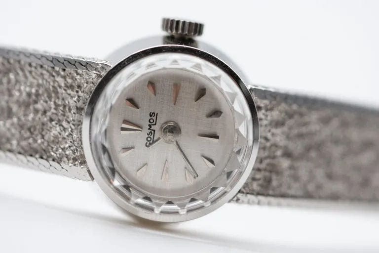 Montre Montre Cosmos Femme Or Blanc 58 Facettes