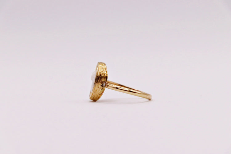 Bague 56 Bague camée vintage et perles 58 Facettes 1046
