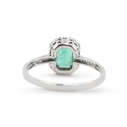 Bague Bague en or blanc avec émeraude zambienne de 0,98 et diamants 58 Facettes