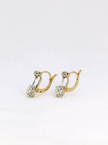Boucles d'oreilles Dormeuses or diamants coussin taille ancienne 1,1 ct 58 Facettes J272