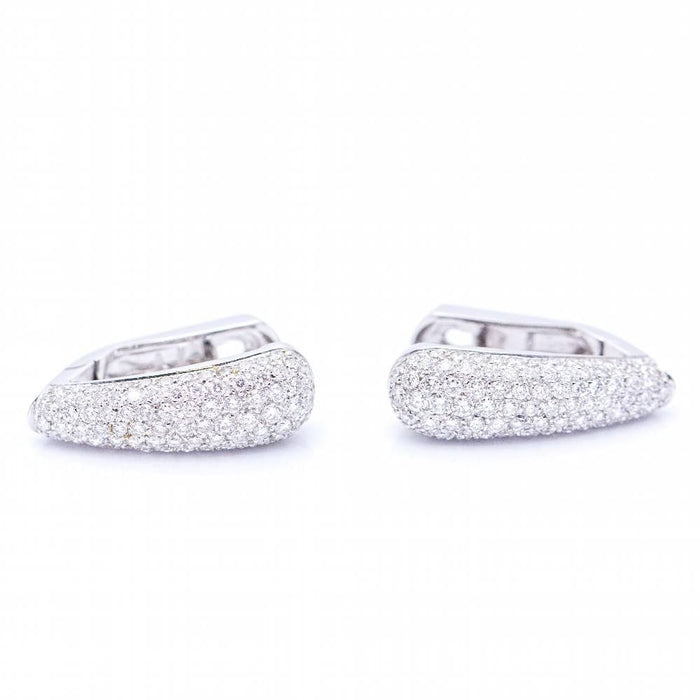 Boucles d'oreilles Boucles d'oreilles en or blanc avec pavé de diamants 58 Facettes N102941EJ