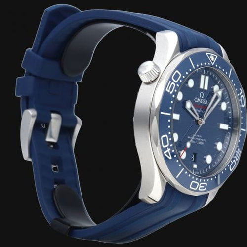 Montre Montre Omega Seamaster Diver 300M 42 mm en céramique bleue 58 Facettes MT41347