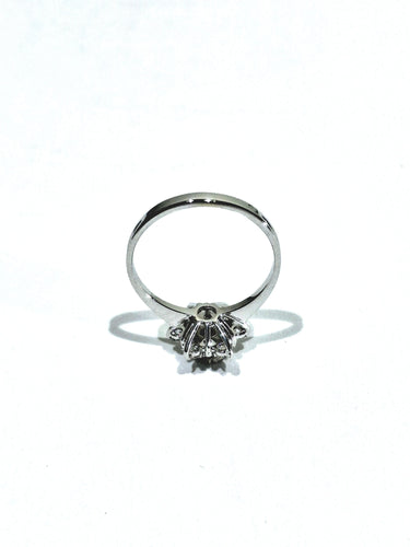 Bague 54 Bague étoile en or blanc 18 carats et diamants taille brillant 58 Facettes