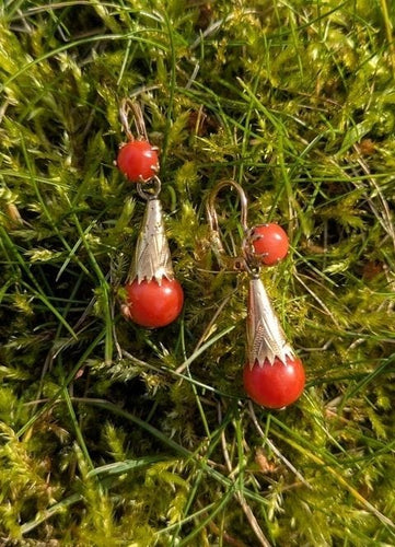 Boucles d’oreilles dormeuses pendantes XIXe corail 58 Facettes