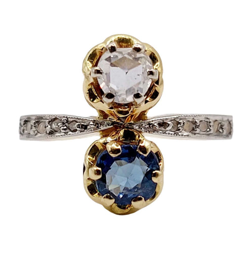 Bague 44 Bague Toi et Moi or, diamant et saphir épaulés (circa 1910) 58 Facettes A05407