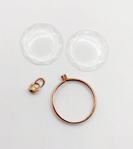 Pendentif Pendentif porte-photo reliquaire or jaune, verre facetté (circa 1900) 58 Facettes A06213