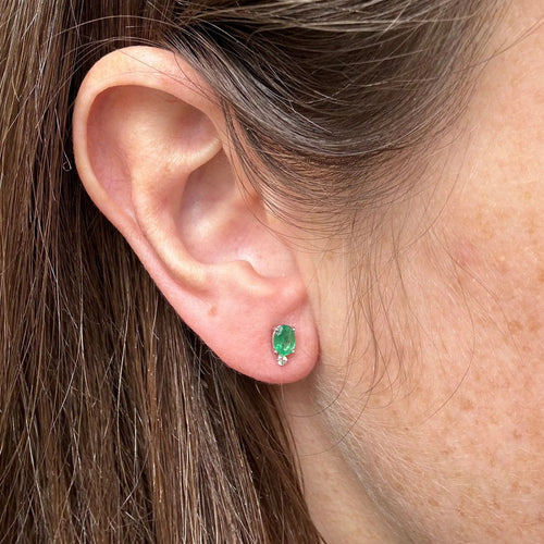 Boucles d'oreilles Clous d'oreilles émeraude 58 Facettes REF2329-60