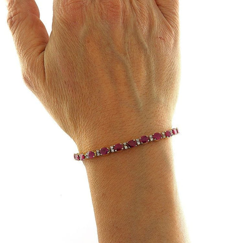 Bracelet Bracelet en or jaune avec diamants et rubis 58 Facettes G3886