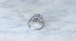 Bague Bague Marguerite Diamants 2.10 Cts Or blanc 58 Facettes