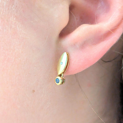 Boucles d'oreilles or jaune et diamants