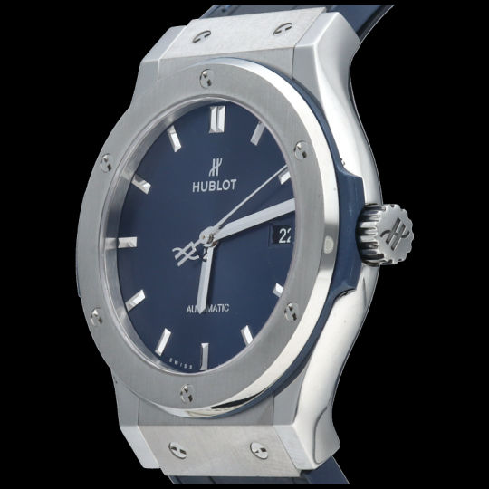 Hublot Montre Classic Fusion Titanium Blue