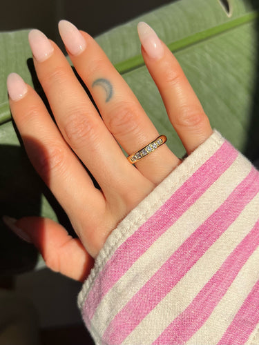 Bague or jaune et brillants serti grain