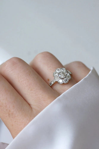 Bague 60 Bague marguerite or jaune platine et diamants 58 Facettes