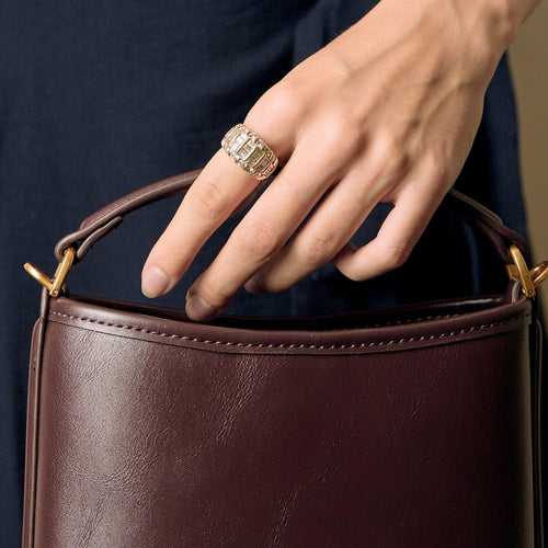 Bague 53 Bague bandeau or jaune et diamants 58 Facettes CRE0041X4