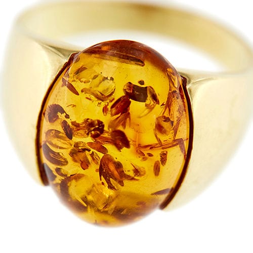 Bague en or jaune avec ambre